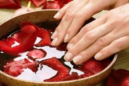 Մատնահարդար. ինչպես ճիշտ խնամել եղունգները