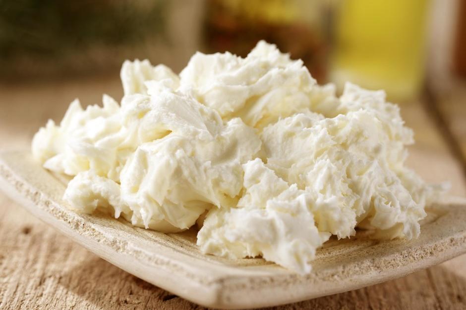 Մասկարպոնե պանիր․ Ամեն ինչ պանրի մասին ՝ ինչպե՞ս պատրաստել և ինչպե՞ս թխվածքների, պիցցաների կամ այլ ուտեստների մեջ օգտագործել