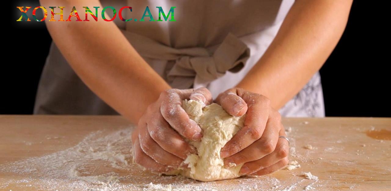 Ինչպե՞ս պատրաստել խմորը, որպեսզի պիցցան ստացվի շատ համեղ, նուրբ և փափուկ