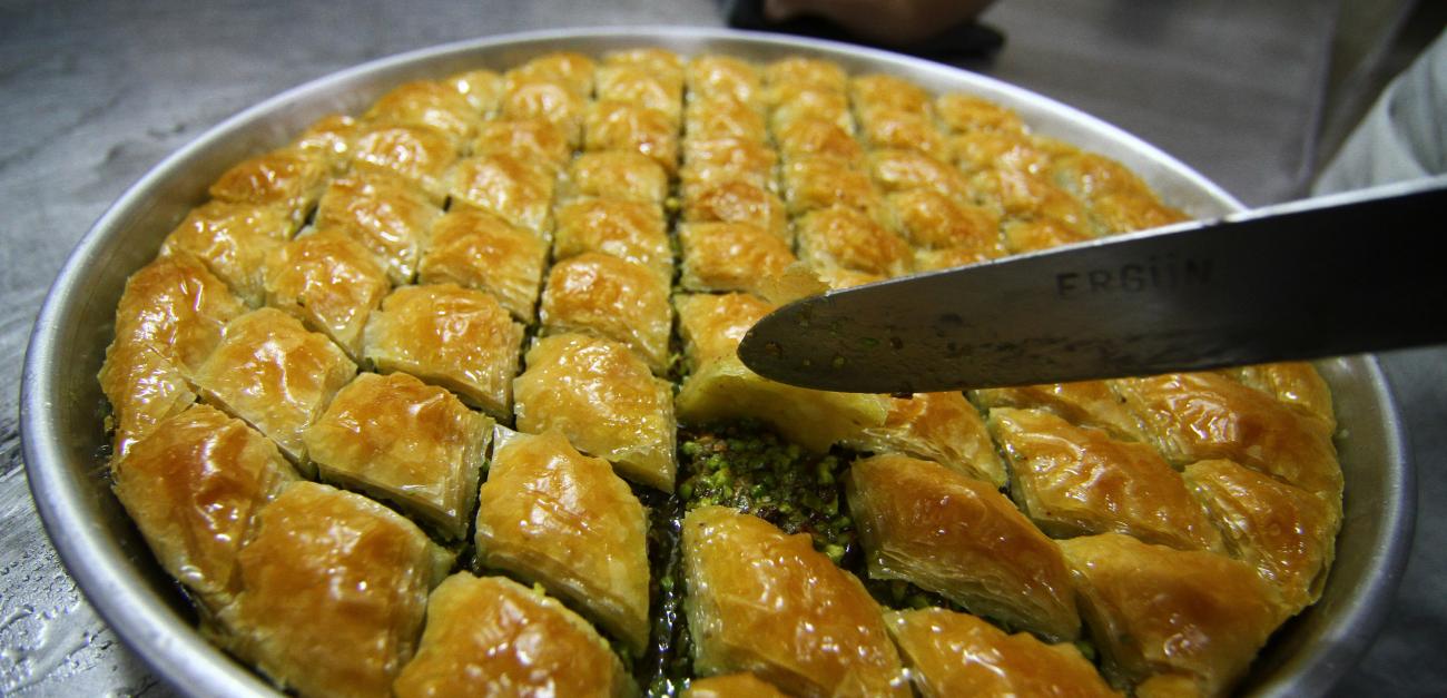 Շերտավոր փախլավա. Բաղադրատոմս, որը շատերը կցանկանային իմանալ