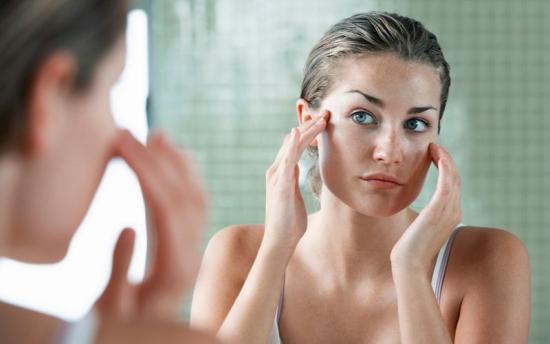 Իմացիր՝ ինչ բաղադրիչներ է պետք խառնել միմիկական կնճիռների դեմ դիմակի համար. 4 հրաշալի բաղադրատոմս