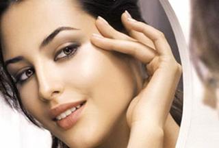 Աչքերի հատվածի կնճիռները վերացնող 3 դիմակ