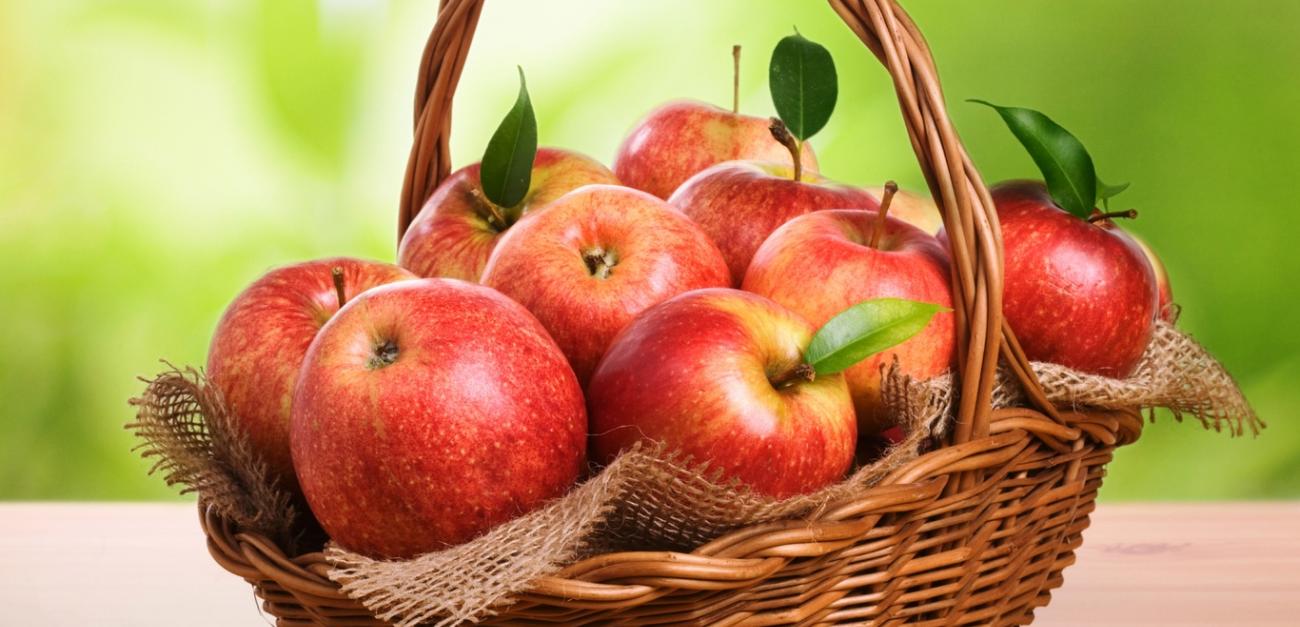 Խնձորը ունի շատ գախտնի հատկություններ, որոնք մենք կփորձենք բացահայտել։ Նյութերի ընտրանի խնձորի մասին։ Ահա թէ ինչու է պետք օրեկան 1 հատ խնձոր ուտել և այլն։