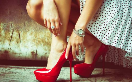 Այս հարցը տանջում է կանանց 90 տոկոսին. Ինչպես ընդամենը 2 վայրկյանում հասկանալ՝ կոշիկը հարմա՞ր է, թե՞ ոչ 