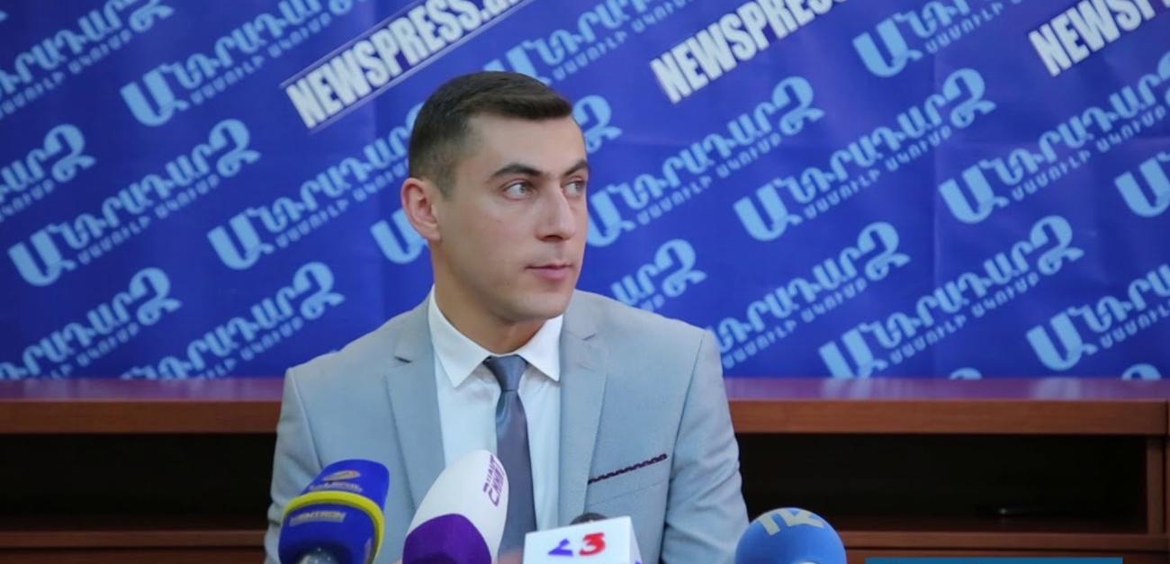 Արդեն պետք է, որ պատրաստած լինեք թեթև շորերը, շատ տաք եղանակ է սպասվում։