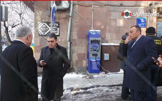 Արտակարգ դեպք Երևանում. պայթեցման եղանակներով թալանել են բանկերի մասնաճյուղից մեկը, իսկ մյուսը չեն հասցրել