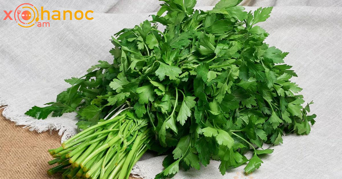 Սա մաղադանոս է, թե համեմ․ Ո՞վ կարող է ճիշտ ասել․ Ի դեպ, այս կանաչին պարունակում է վիտամիններ A, B, C K