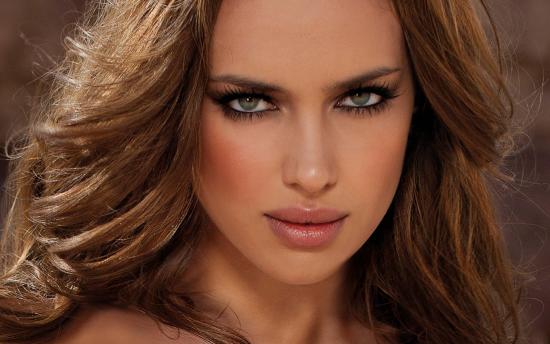 Իրինա Շեյքը ծննդաբերությունից հետո պարծեցել է կազմվածքով