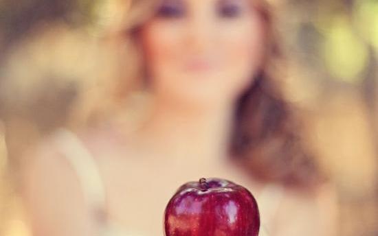 Կարմիր խնձոր` կռվի խնձոր 