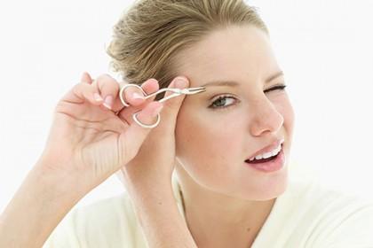 Գեղեցիկ հոնքեր ունենալու գաղտնիքը