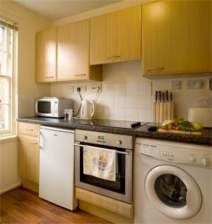 Ի՞նչ է տեղի ունենում սպասք լվացող մեքենայի ներսում (տեսանյութ)