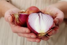 Սոխն ավելի լավ է բուժում այս հիվանդությունը, քան դեղահաբերը