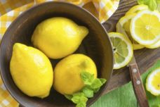 Իմացեք լիմոնի բացառիկ օգտակարության մասին, որը վստահ եմ կզարմացնի Ձեզ 