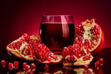 Նռան հյութը պայքարում է զարկերակների խցանման դեմ և կանխում է սրտանոթային հիվանդությունների առաջացումը