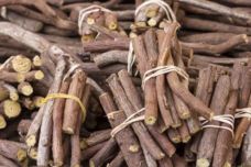 Այս արմատով թեյ խմեք․ Կմաքրի ամբողջ աղիները, կհանի թույնը օրգանիզմից և կնիհարեք 4-5 կգ