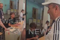 Քաղաքացին տեսեք ինչ է գցում քվեատուփի մեջ․ Լարված իրավիճակ է
