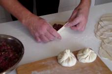 Վրացական խոհանոց․ Ինչպե՞ս պատրաստել իսկական վրացական խինկալի․ Բացառիկ բաղադրատոմս վրացի խոհարարից