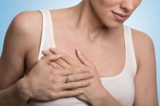Կրծքագեղձի քաղցկեղի առաջին նշանները, որոնց կանայք ուշադրություն չեն դարձնում․ Բոլոր կանայք պետք է տեղյակ լինեն այս մասին