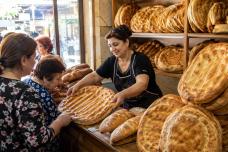 Հացի գինը զարմացրել է գնորդներին․ տեսեք՝ որքան արժե հացը այս պահին