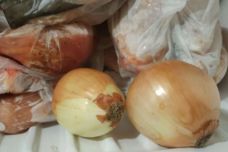 Սկեսուրս միշտ սոխը դնում է սառնարանում. Երբ իմացա պատճառը, սկսեցի նույնն անել