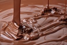 Շոկոլադի առողջարար հատկությունների մասին։ Շոկոլադով կրեմների և տորթերի բաղադրատոմսեր։