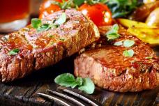 Ամանորին ամենաշատ օգտագործվող մթերքից անկրկնելի ուտեստների ընտրանի xohanoc.am-ի կողմից։