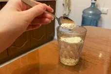 Ձեր սենյակում մի բաժակ աղով քացախ դրեք և տեսեք ինչ դրական բաներ տեղի կունենա