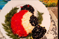 Ամանորյա շատ գեղեցիկ, իր համով ՝ յուրահատուկ նոր աղցան